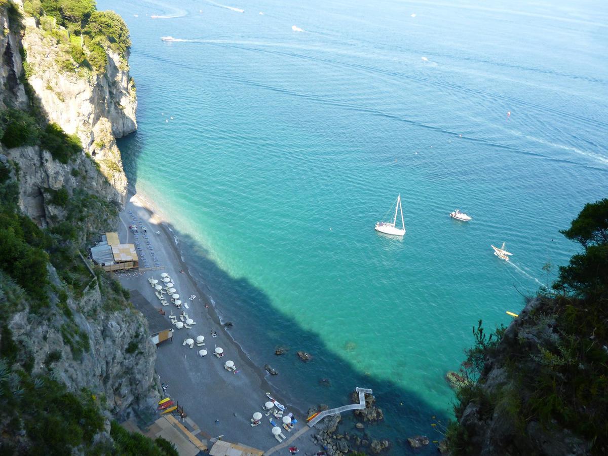 Bed and Breakfast L'Antico Borgo Dei Limoni Amalfi Exterior foto
